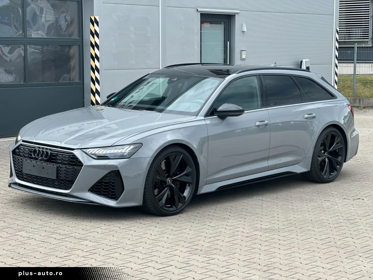 RS 6 Av. 4.0 quattro Pano DynamickPak 23 schwarz