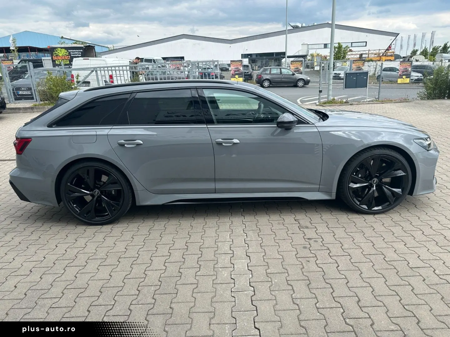 RS 6 Av. 4.0 quattro Pano DynamickPak 23 schwarz