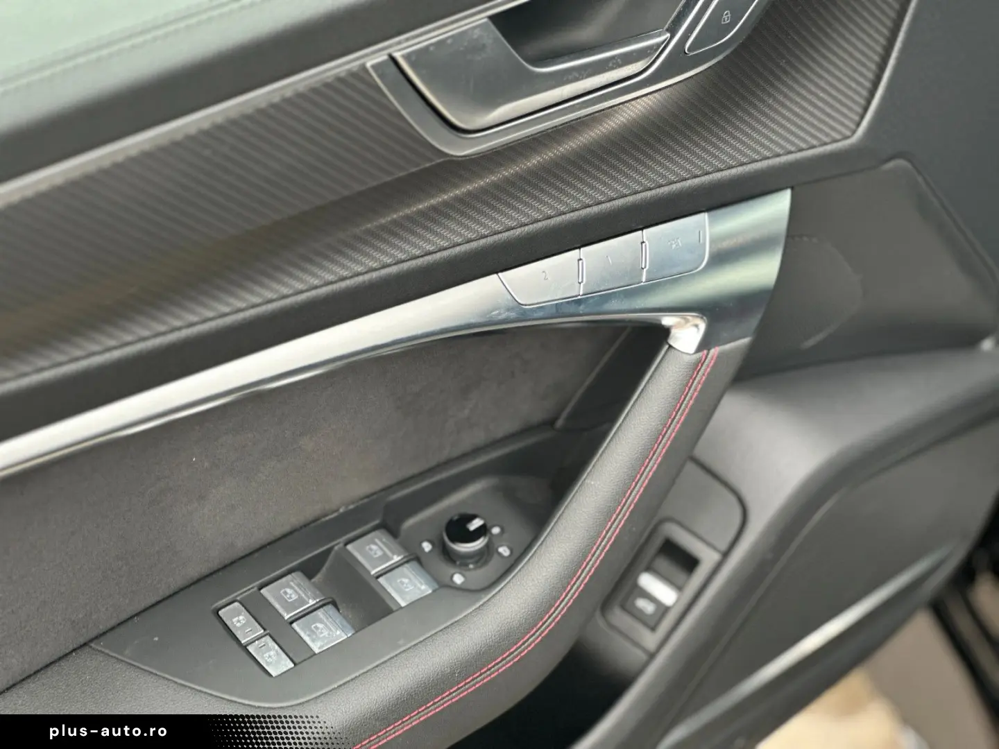 RS 6 Av. 4.0 quattro Pano DynamickPak 23 schwarz