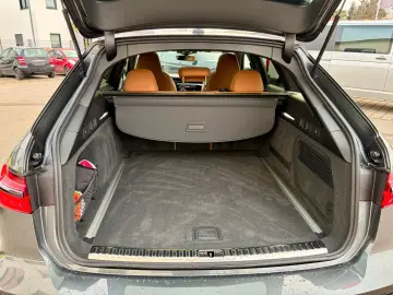 RS6  Avant 4.0 TFSI quattro  LASER HEADUP