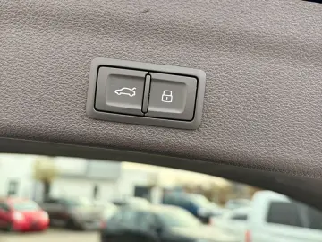 RS6  Avant 4.0 TFSI quattro  LASER HEADUP