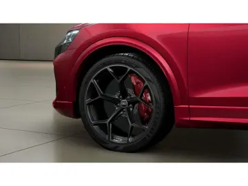 RSQ8 TFSI quattro performance Keramik AHK P-Dach