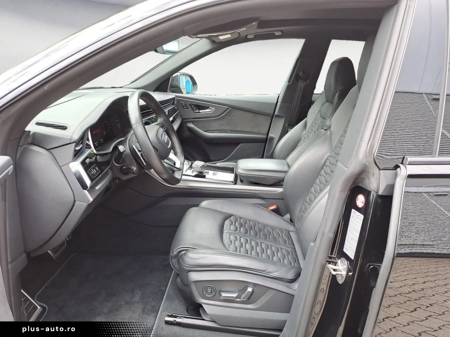 RS Q8 TFSI quattro tiptronic advanced HUD Matrix