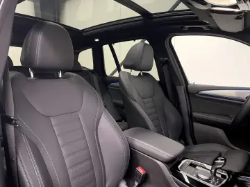 X3 xDrive20d M Sport  HuD AHK ACC Pano Laser