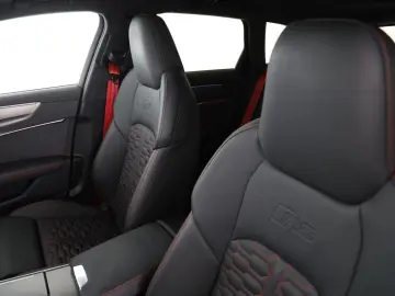 RS6 Avant 4.0 TFSI quattro tiptronic   PANO