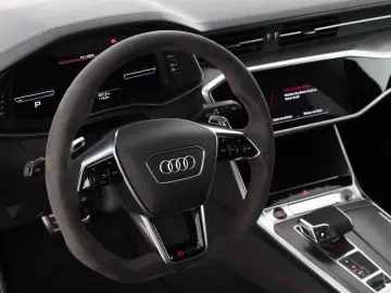 RS6 Avant 4.0 TFSI quattro tiptronic   PANO