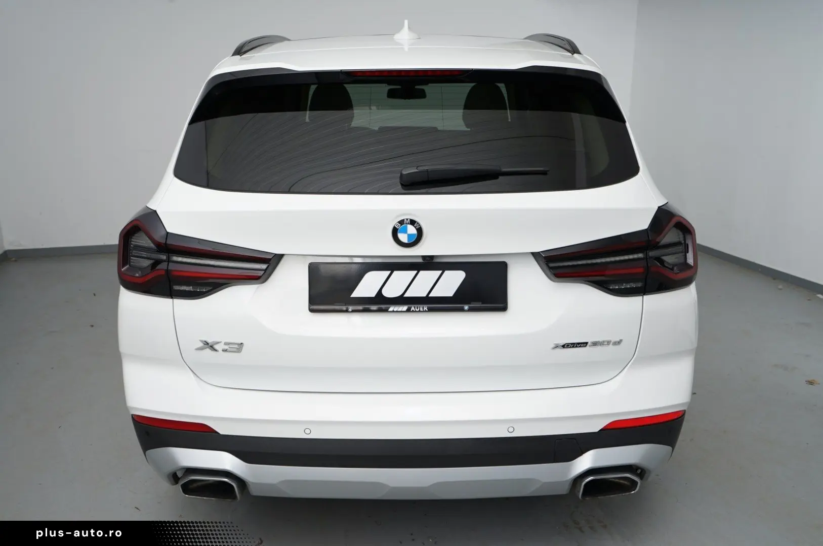 X3 xDrive 30d (Navi AHK Pano STHZ 360  HiFi )