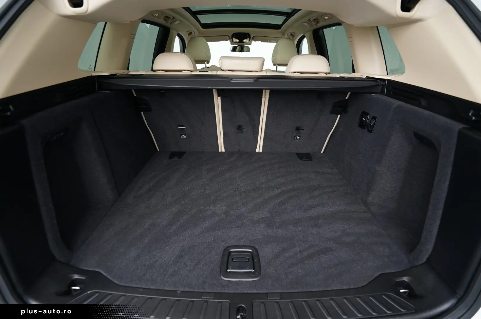 X3 xDrive 30d (Navi AHK Pano STHZ 360  HiFi )