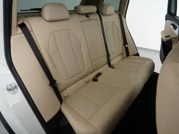 X3 xDrive 30d (Navi AHK Pano STHZ 360  HiFi )