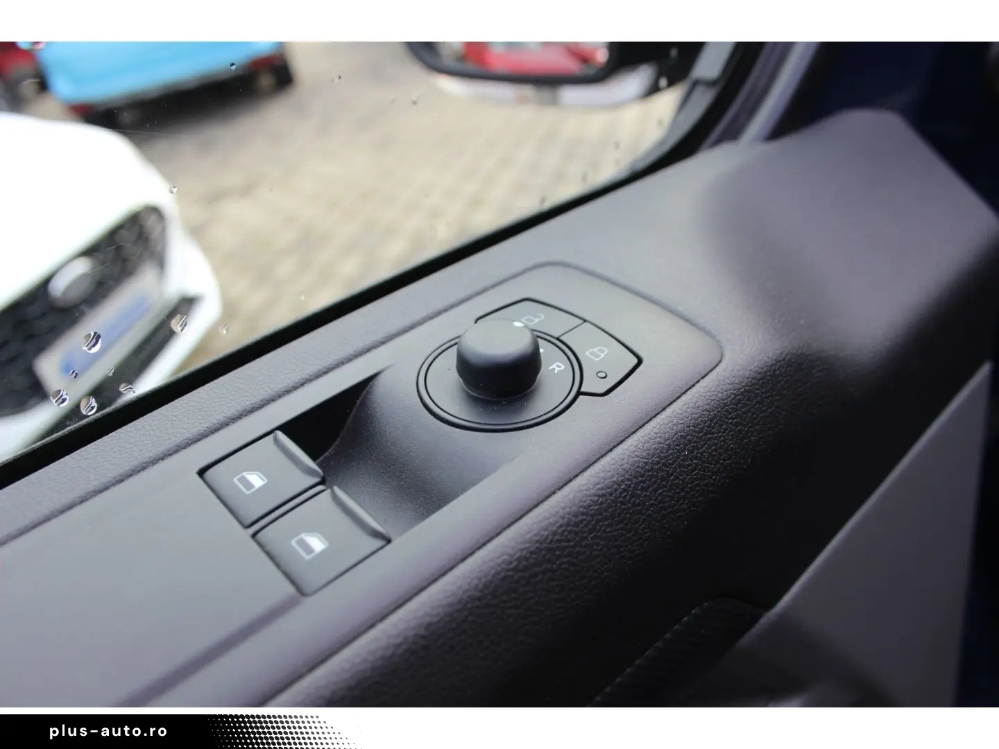 Transit Custom Kombi 320 L2 FWD Trend Klima v h