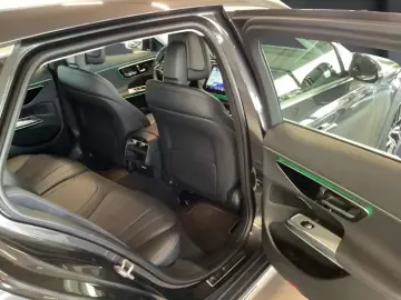 E 300 de 4M T All-Terrain DIGITAL AIR DISTR AHK