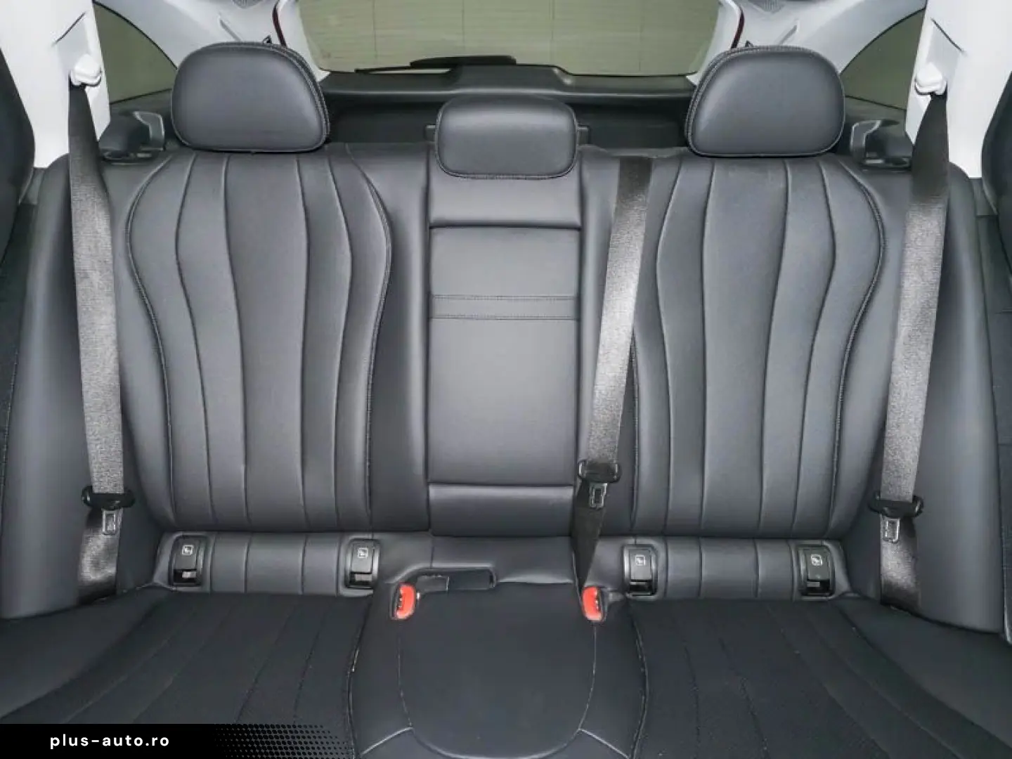 E 300 de 4M T All-Terrain HEAD-UP NIGHT AHK