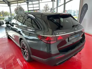 E 300 de 4M All Terrain AHK DISTRONIC 360 KAMERA