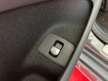 E 300 de 4M All Terrain AHK DISTRONIC 360 KAMERA