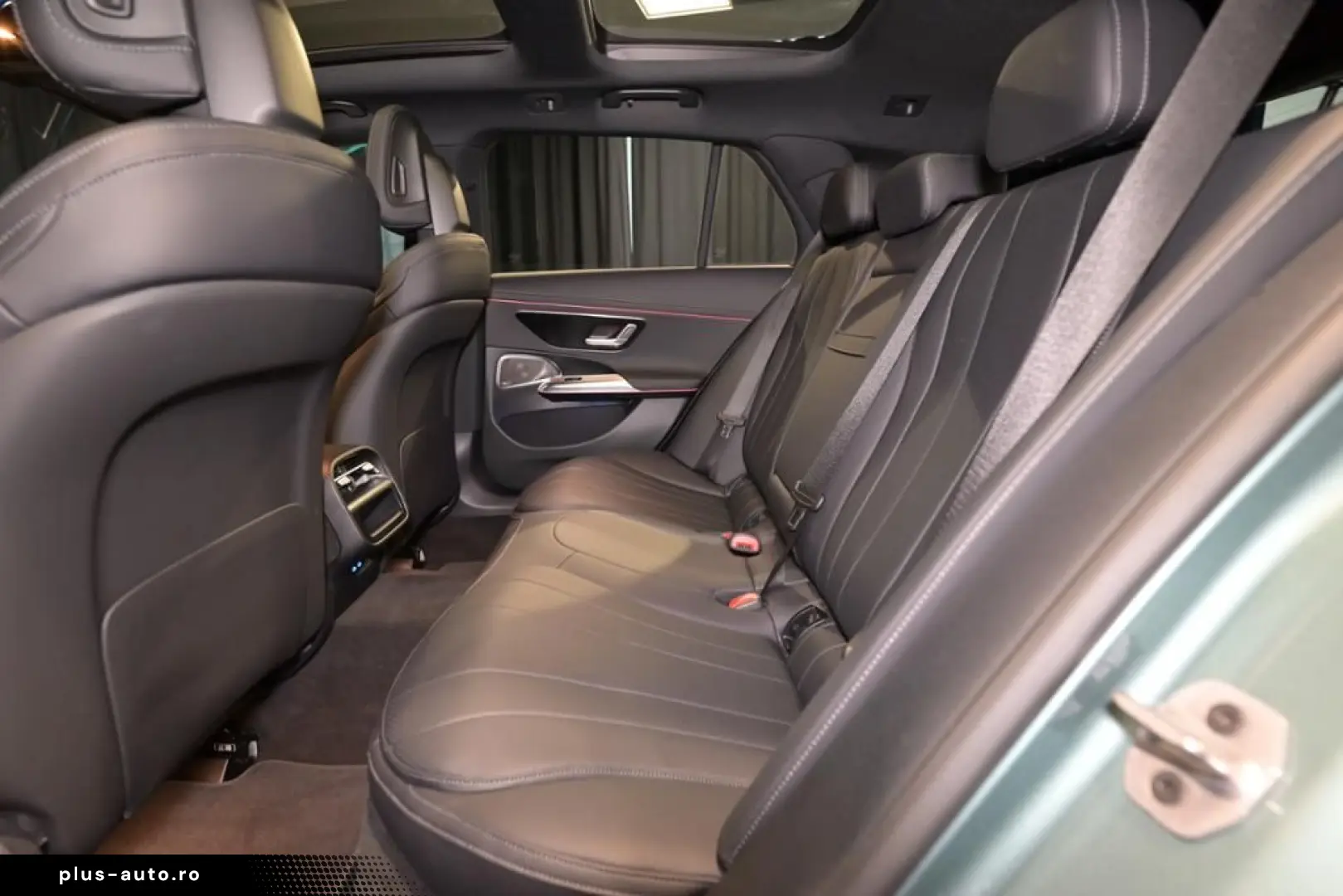 E 300 de 4M T All-Terrain PANO AHK HEADUP NIGHT