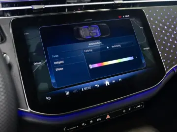 E 300 e   AMG BURM NIGHT DISTR KAMERA SPUR PDC