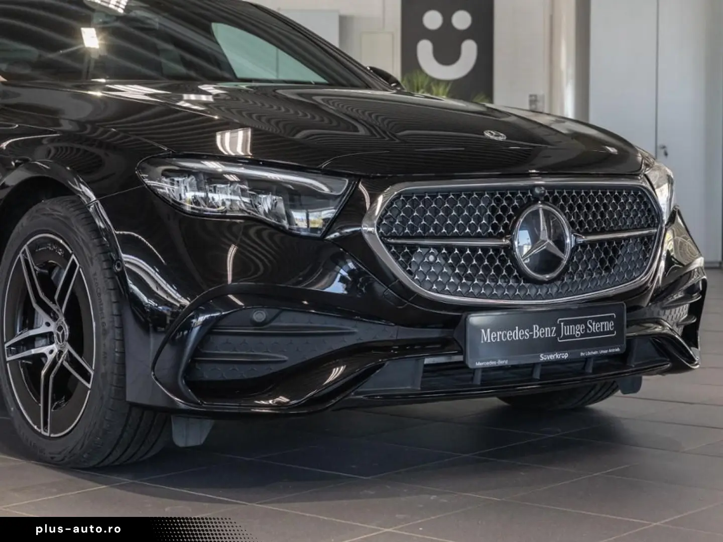 E 300 e   AMG BURM NIGHT DISTR KAMERA SPUR PDC