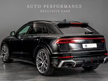 Audi RSQ8 Performance 4.0 TFSI Quattro