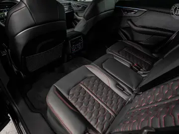 Audi RSQ8 Performance 4.0 TFSI Quattro