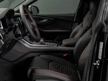 Audi RSQ8 Performance 4.0 TFSI Quattro