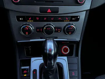 Passat B7 2.0 TDI DSG ComfortLine Bluemotion