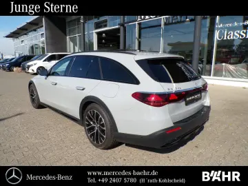 E 300 de 4M All-Terrain Night Pano AHK Airmatic