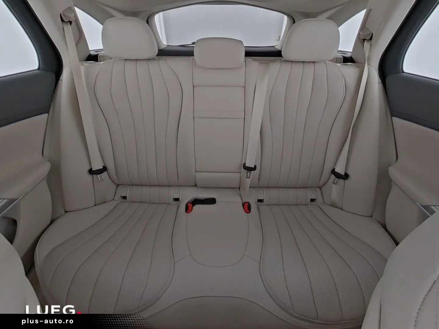 E 300 de T 4M AllTerrain Pano DLIGHT AHK HUD 360