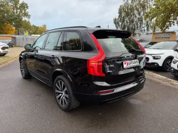 XC 90 Plus Dark AWD 7-Sitze Harman-Kardon