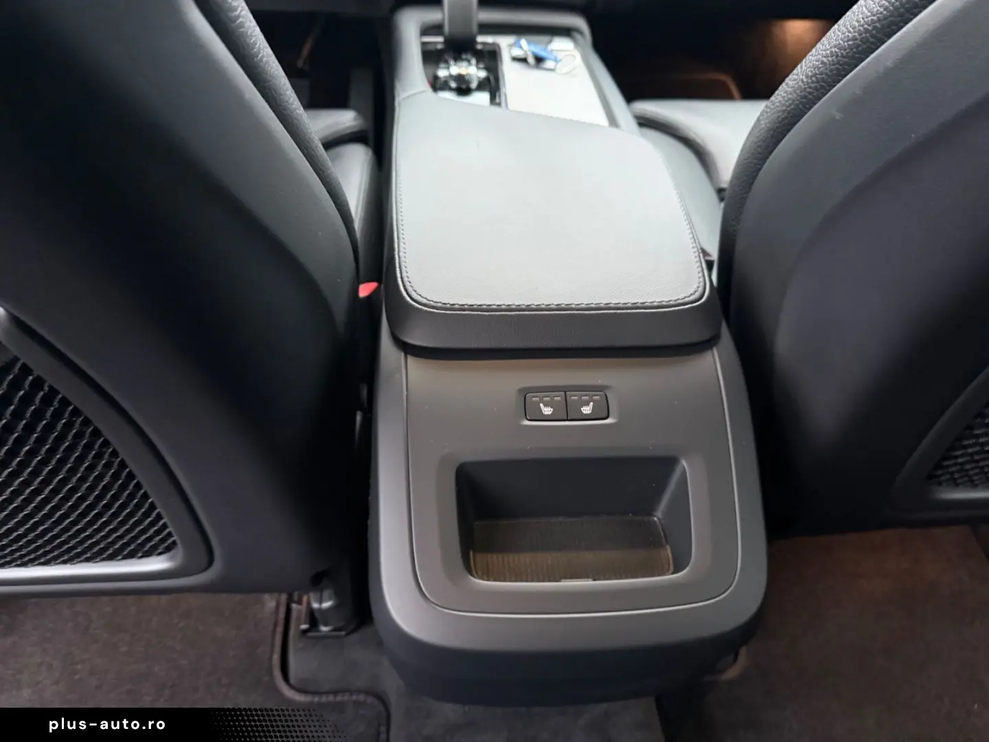 XC 90 Plus Dark AWD 7-Sitze Harman-Kardon