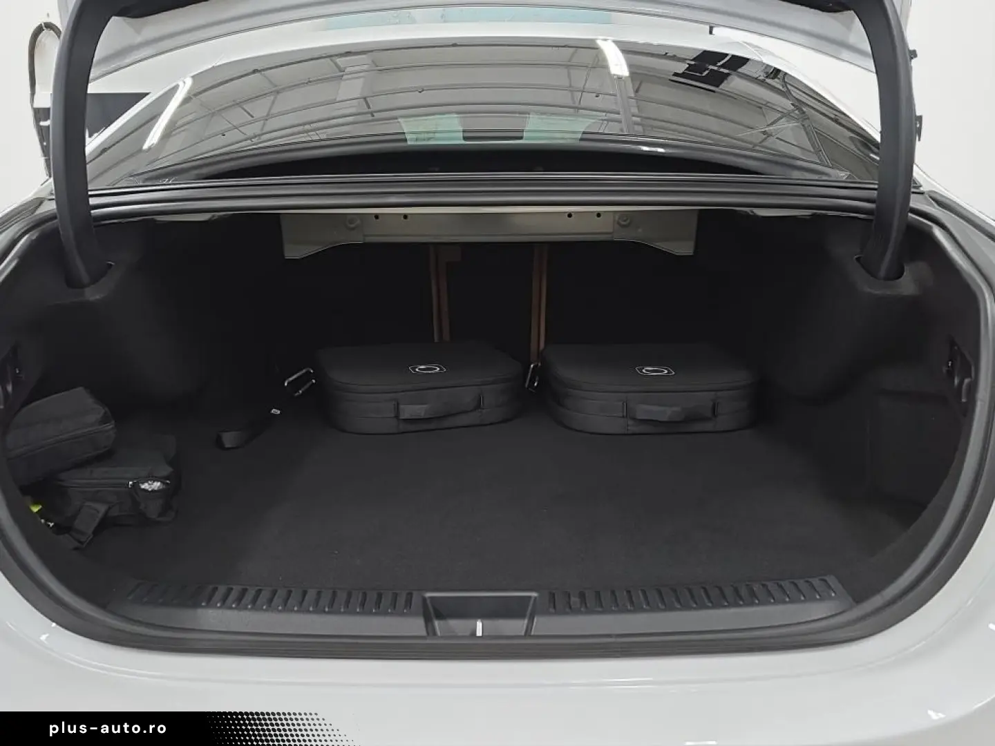 E 300 de AMG NIGHT AIRMATIC SOUND 4D 20'' 360 PD