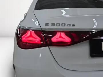 E 300 de AMG NIGHT AIRMATIC SOUND 4D 20'' 360 PD