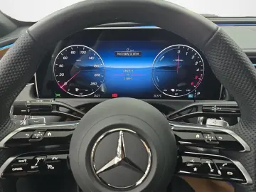 E 300 de AMG NIGHT AIRMATIC SOUND 4D 20'' 360 PD
