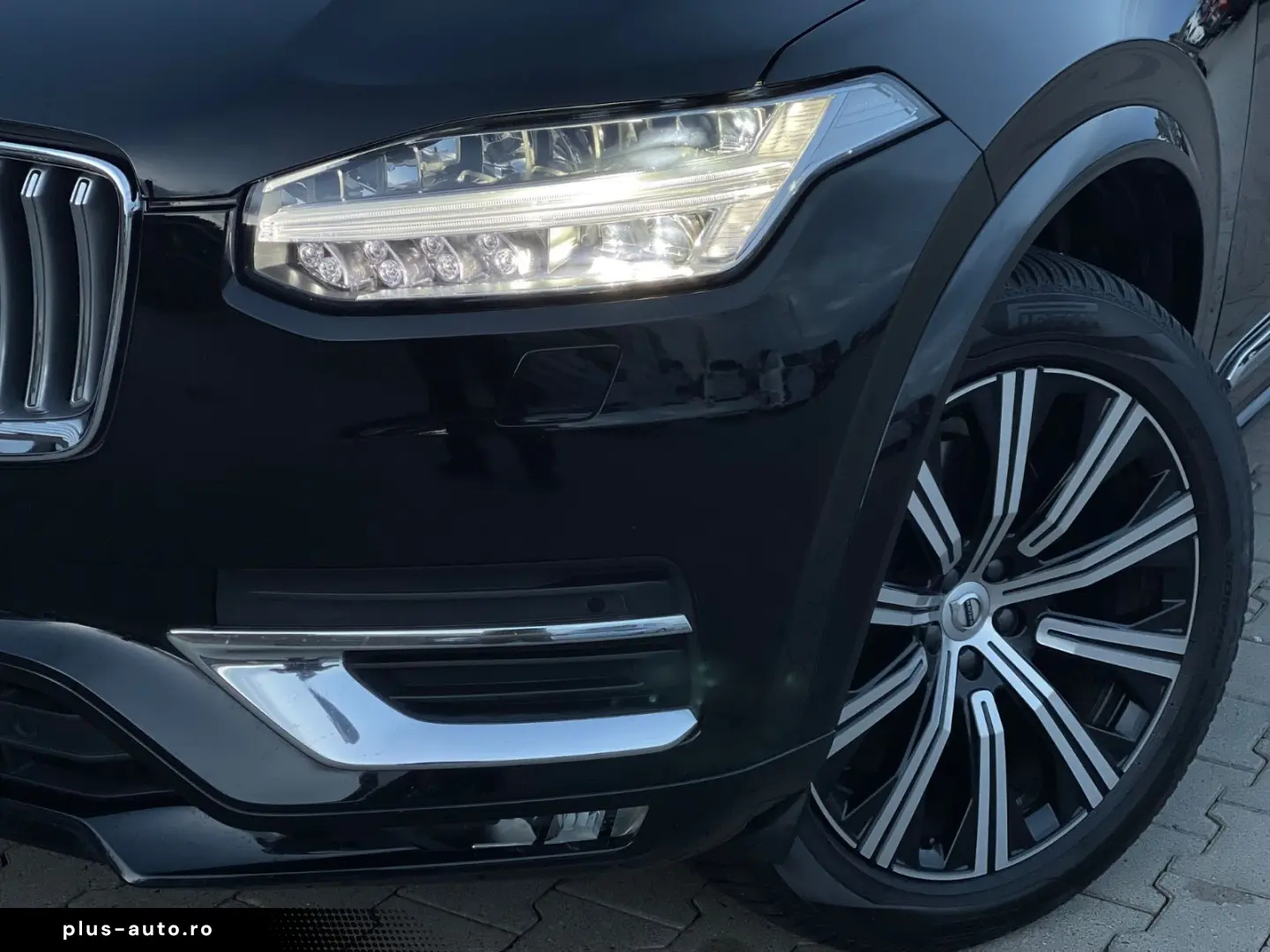 XC90 B5 AWD Inscription AHK Kamera DAB  20 LM