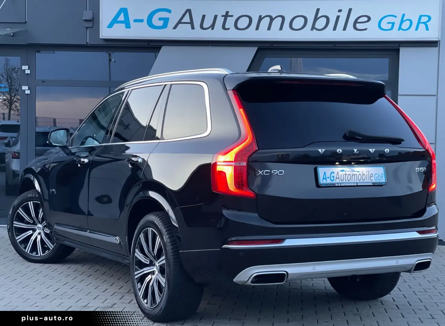 XC90 B5 AWD Inscription AHK Kamera DAB  20 LM