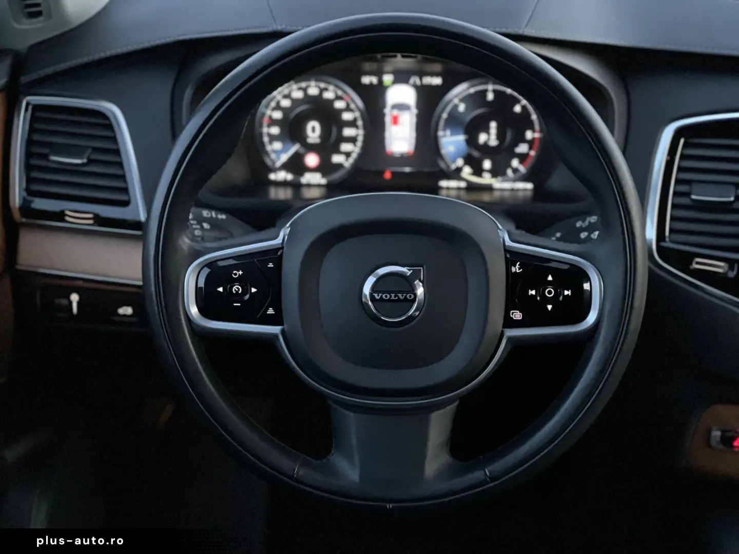 XC90 B5 AWD Inscription AHK Kamera DAB  20 LM