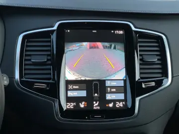 XC90 B5 AWD Inscription AHK Kamera DAB  20 LM