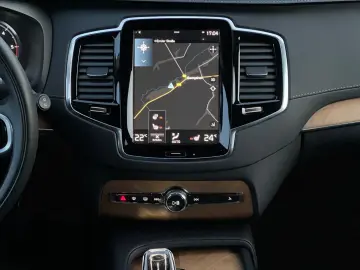 XC90 B5 AWD Inscription AHK Kamera DAB  20 LM