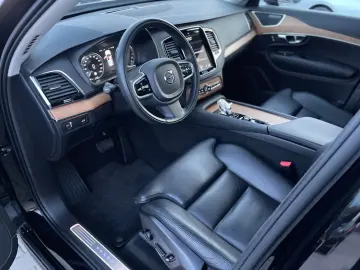 XC90 B5 AWD Inscription AHK Kamera DAB  20 LM