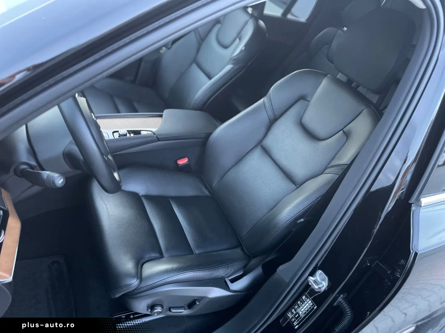 XC90 B5 AWD Inscription AHK Kamera DAB  20 LM