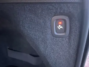 XC90 B5 AWD Inscription AHK Kamera DAB  20 LM