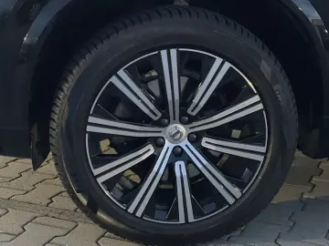 XC90 B5 AWD Inscription AHK Kamera DAB  20 LM