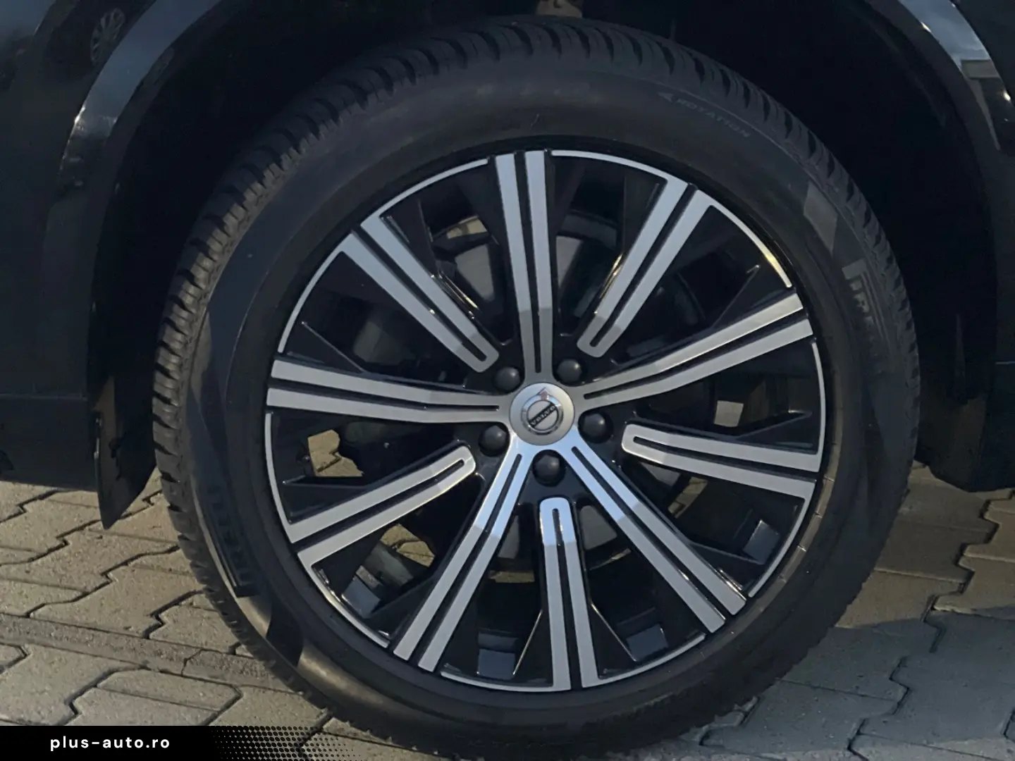 XC90 B5 AWD Inscription AHK Kamera DAB  20 LM