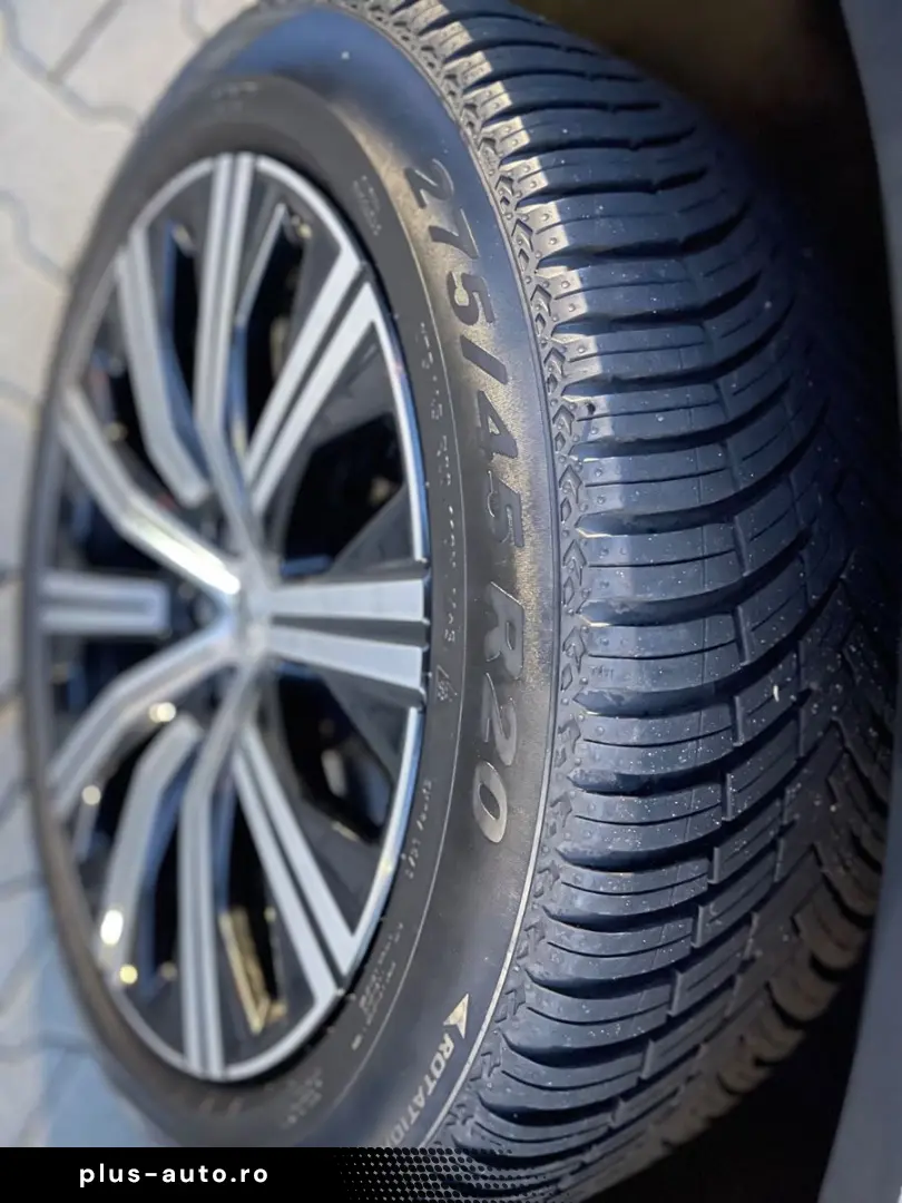 XC90 B5 AWD Inscription AHK Kamera DAB  20 LM