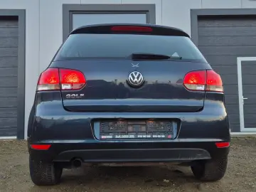 VW GOLF