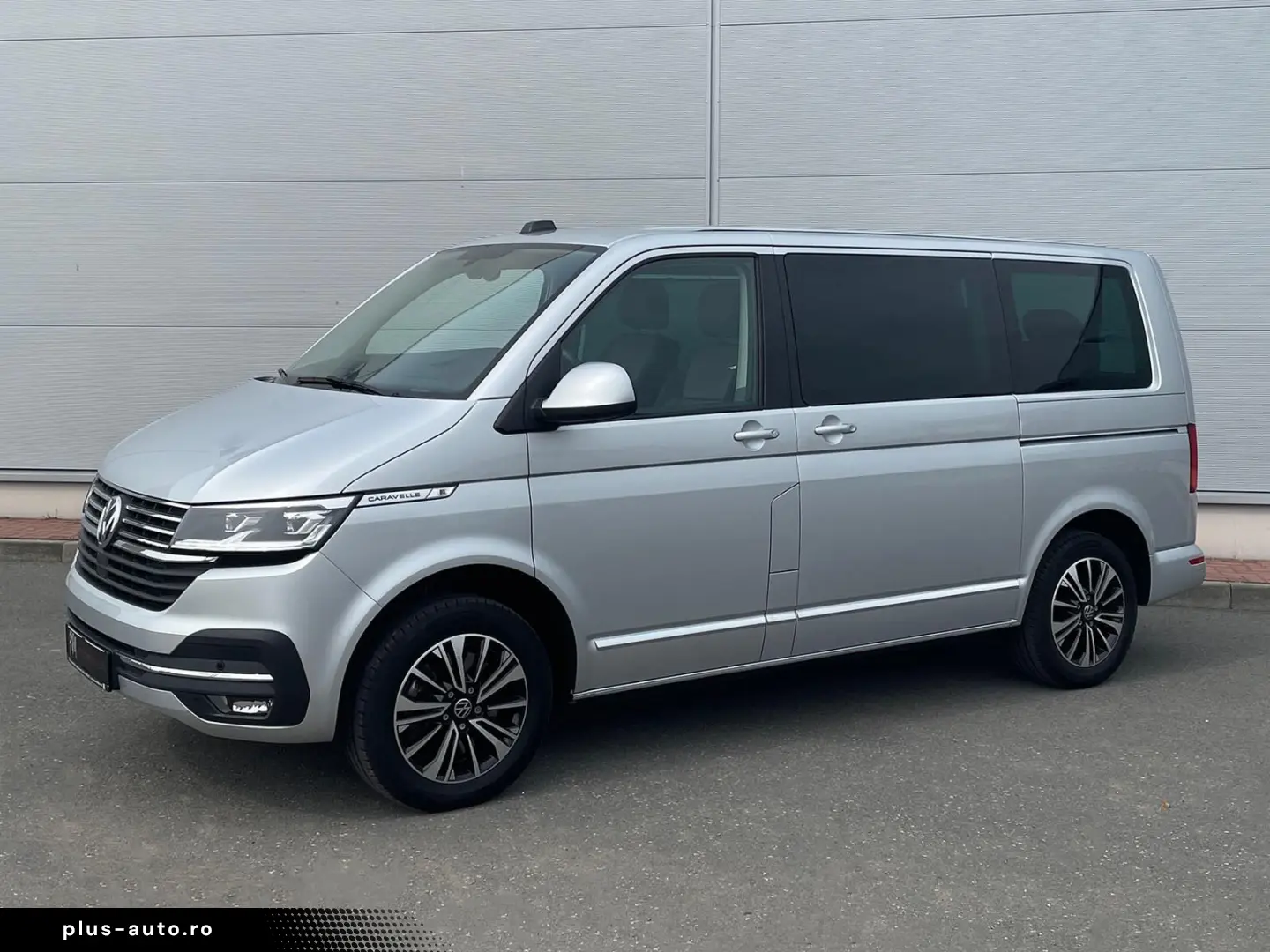 T6.1 Caravelle Highline STANDHZ NAVI LEDER PDC