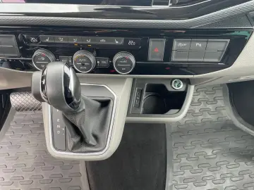 T6.1 Caravelle Highline STANDHZ NAVI LEDER PDC