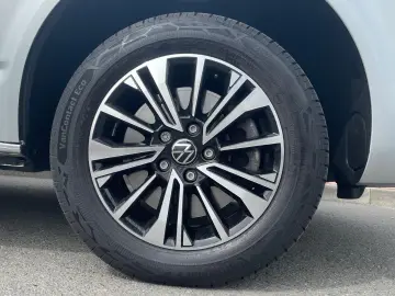 T6.1 Caravelle Highline STANDHZ NAVI LEDER PDC