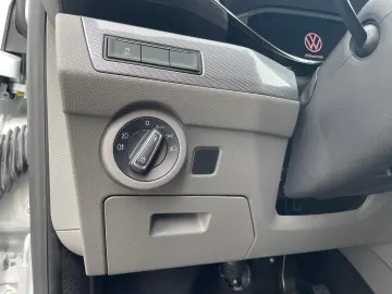 T6.1 Caravelle Highline STANDHZ NAVI LEDER PDC