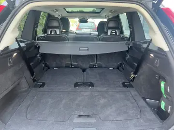 XC90 B5 Diesel AWD Plus Bright 7-SITZER GARANTIE