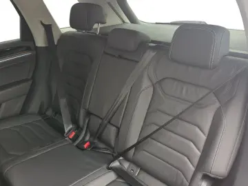 Touareg Elegance 3.0 TDI DSG 4M Navi AHK Leder